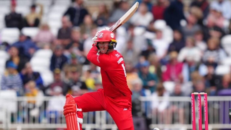 Jennings, Hurst, McDermott fifties overpower Outlaws – पूरी रिपोर्ट
