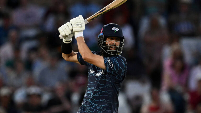 Hasan, Tye fireworks deny Derbyshire as Yorkshire go two from two – Vitality Blast: हसन अली और एंड्रयू टाई के तूफान में उड़ा डर्बीशायर, यॉर्कशायर की रोमांचक जीत